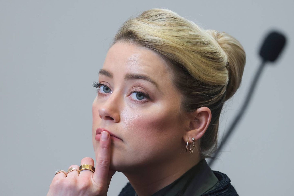 Tài sản ròng của Amber Heard là bao nhiêu? - 1 Tài sản ròng của Amber Heard là bao nhiêu? - 1