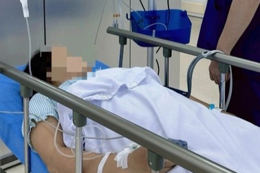 Đi làm đẹp, người phụ nữ tổn thương tim, gan nguy kịch