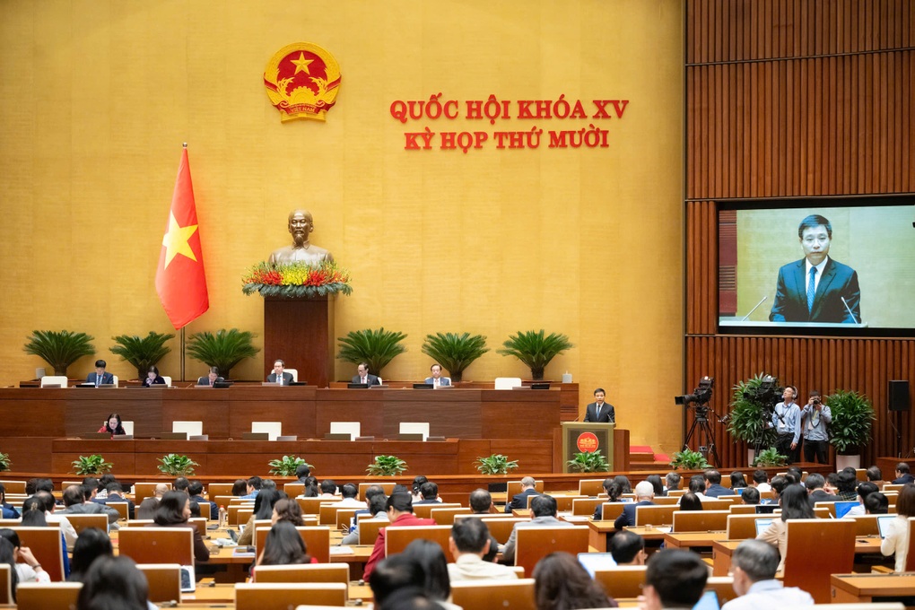 Quốc hội chốt nâng mức giảm trừ, đánh thuế kinh doanh vàng miếng từ 2026 - 1 Quốc hội chốt nâng mức giảm trừ, đánh thuế kinh doanh vàng miếng từ 2026 - 1