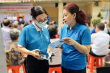 Lao động nữ 55 tuổi có đủ điều kiện đóng BHXH tự nguyện để nhận lương hưu?