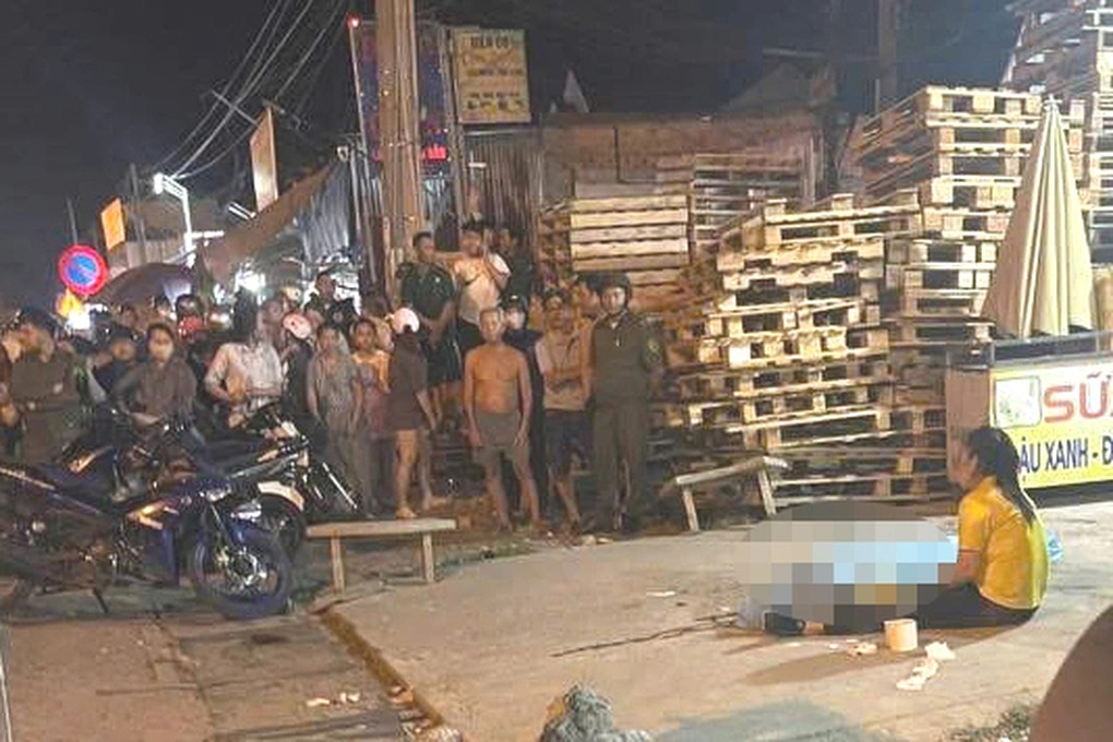 Mở nhạc to trên xe buýt, nam công nhân bị 2 đồng nghiệp đâm chết ở Tây Ninh - 1