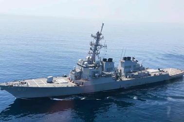 Mỹ điều chiến hạm theo dõi 11 tàu Nga - Trung tuần tra gần Alaska