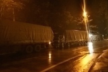 Xe chở gỗ mang biển số Lào "tung hoành" trên quốc lộ 7A