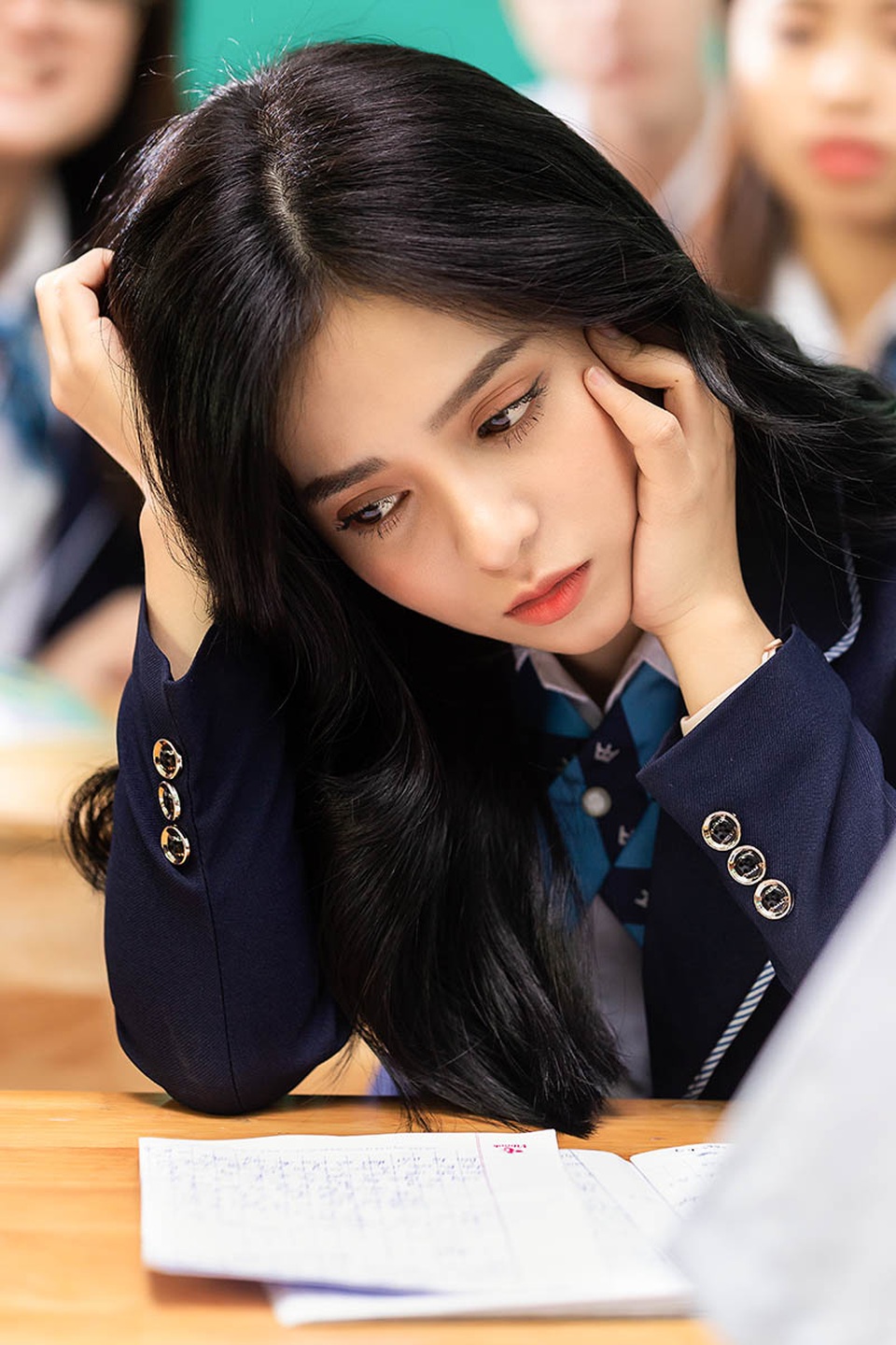 Nữ MC “đậm nét ngây thơ” gây sốt với ảnh đồng phục học sinh - 5 Nữ MC “đậm nét ngây thơ” gây sốt với ảnh đồng phục học sinh - 5