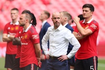 HLV Ten Hag mắc sai lầm lớn, khiến Man Utd gục ngã trước Man City?