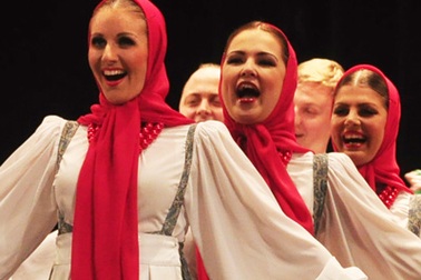 Ấm lòng khúc hát xứ sở Bạch dương giữa lòng Hà Nội