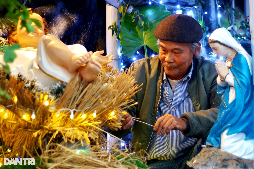 Rộn ràng Giáng sinh tại Trung tâm Thánh mẫu lớn nhất xứ Quảng - 2 Rộn ràng Giáng sinh tại Trung tâm Thánh mẫu lớn nhất xứ Quảng - 2