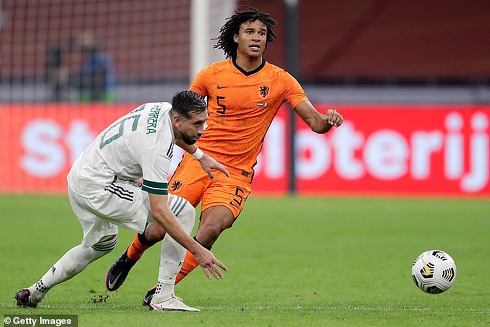 C.Ronaldo nhạt nhòa, Tây Ban Nha bất phân thắng bại với Bồ Đào Nha - 15 C.Ronaldo nhạt nhòa, Tây Ban Nha bất phân thắng bại với Bồ Đào Nha - 15