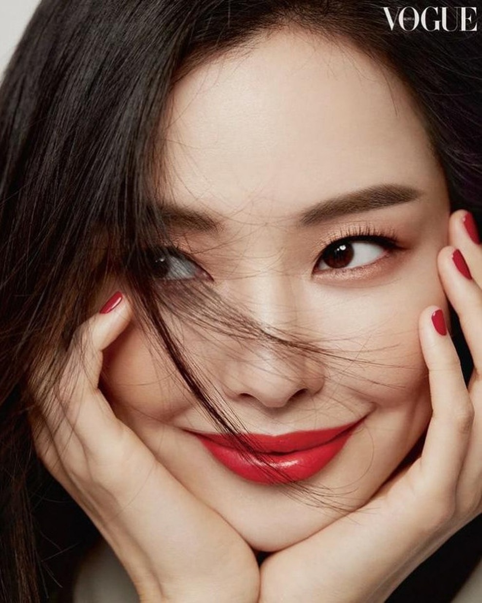 Sự chuyển mình ấn tượng của hoa hậu vừa giỏi, vừa đẹp Honey Lee - 7 Sự chuyển mình ấn tượng của hoa hậu vừa giỏi, vừa đẹp Honey Lee - 7