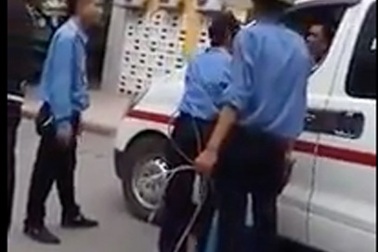 Đuổi việc 3 bảo vệ trong clip chặn xe cứu thương