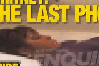 Lộ ảnh Whitney Houston trong quan tài