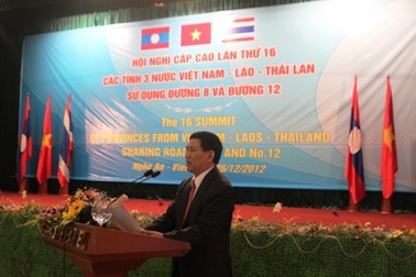 Hội nghị 9 tỉnh 3 nước Việt - Lào - Thái sử dụng đường 8 và đường 12
