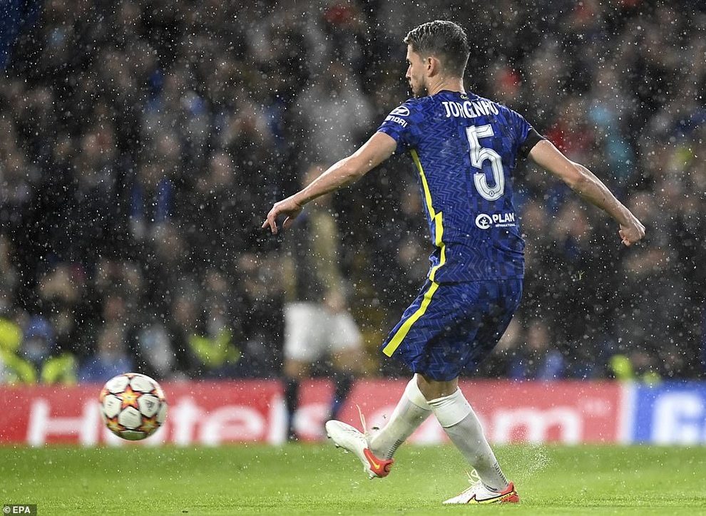 Chelsea đại thắng tưng bừng, Juventus giành 3 điểm đầy nghẹt thở - 2 Chelsea đại thắng tưng bừng, Juventus giành 3 điểm đầy nghẹt thở - 2