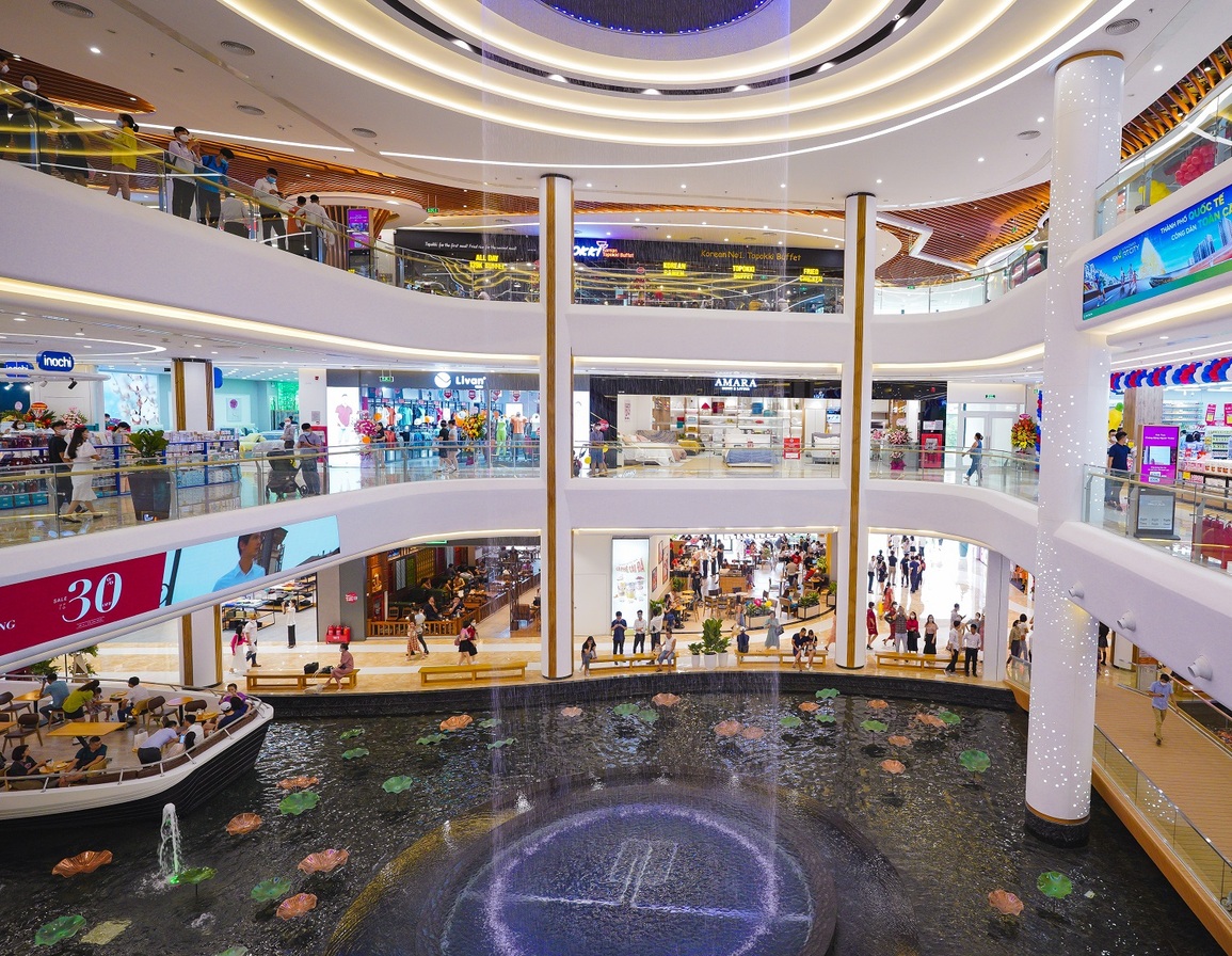 Khai trương trung tâm thương mại Vincom Mega Mall Smart City - 3 Khai trương trung tâm thương mại Vincom Mega Mall Smart City - 3