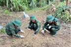 Phát hiện 2 vị trí có mộ tập thể, cất bốc được 4 hài cốt liệt sĩ