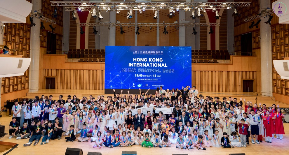 Hơn 300 tài năng trẻ tham gia vòng chung kết khu vực tại Việt Nam - 1 Hơn 300 tài năng trẻ tham gia vòng chung kết khu vực tại Việt Nam - 1