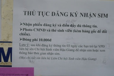 Sinh viên bức xúc vì sim tặng vẫn mất tiền
