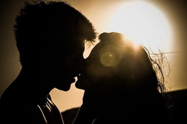 Colombia khuyên dân tránh làm 'chuyện ấy' ngày nóng