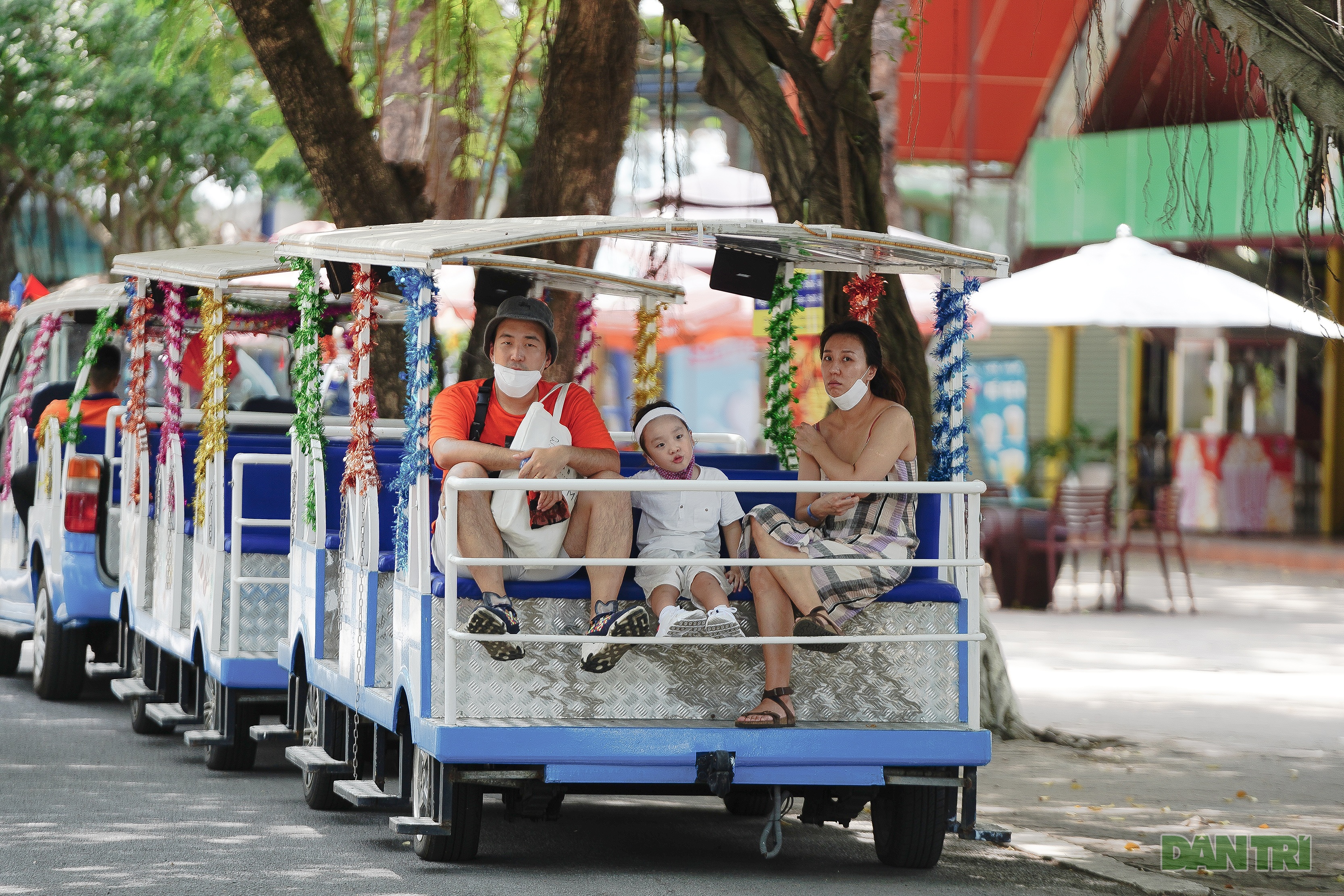 TPHCM: Công viên có hồ nước rộng nhất đìu hiu ngày mở cửa - 11