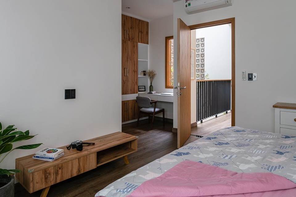 Độc đáo ngôi nhà cha xây tặng con gái đầu lòng ở Bình Dương - 9 Độc đáo ngôi nhà cha xây tặng con gái đầu lòng ở Bình Dương - 9