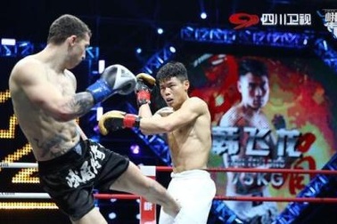 Cao thủ Thái Cực Quyền hạ gục cựu vô địch Kickboxing