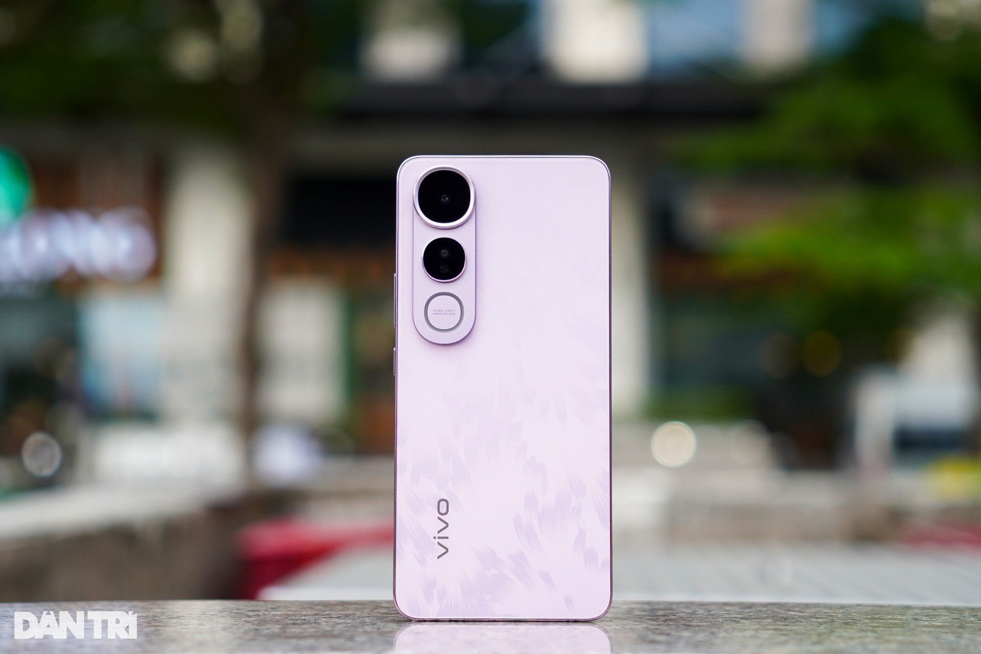 Đánh giá Vivo V50 Lite 5G: Pin khoẻ, hiệu suất trung bình - 32 Đánh giá Vivo V50 Lite 5G: Pin khoẻ, hiệu suất trung bình - 32