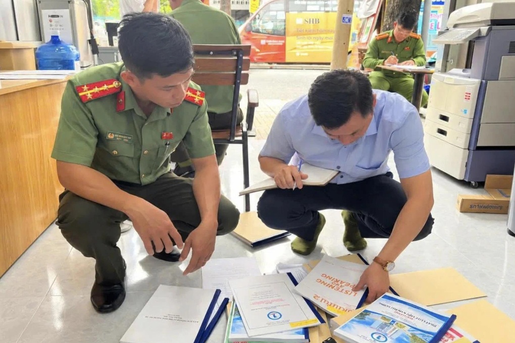 Phát hiện cơ sở photocopy in, sao chép trái phép nhiều loại sách giáo khoa - 1