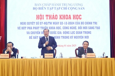 Để tránh tụt hậu, chúng ta phải tìm ra con đường đi tắt, đón đầu