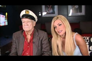 Hugh Hefner và Crystal Harris trả lời phỏng vấn