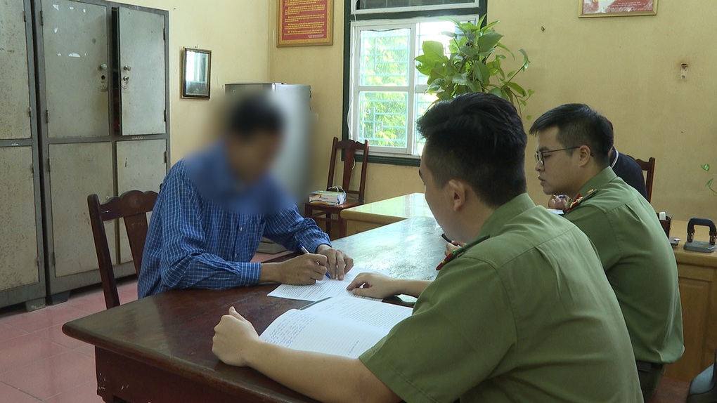 3 thanh nhiên lập nhóm kín Zalo báo chốt CSGT bị phạt 17,5 triệu đồng - 1 3 thanh nhiên lập nhóm kín Zalo báo chốt CSGT bị phạt 17,5 triệu đồng - 1