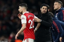 Arsenal thua Man City, HLV Arteta vẫn tự tin vô địch Premier League