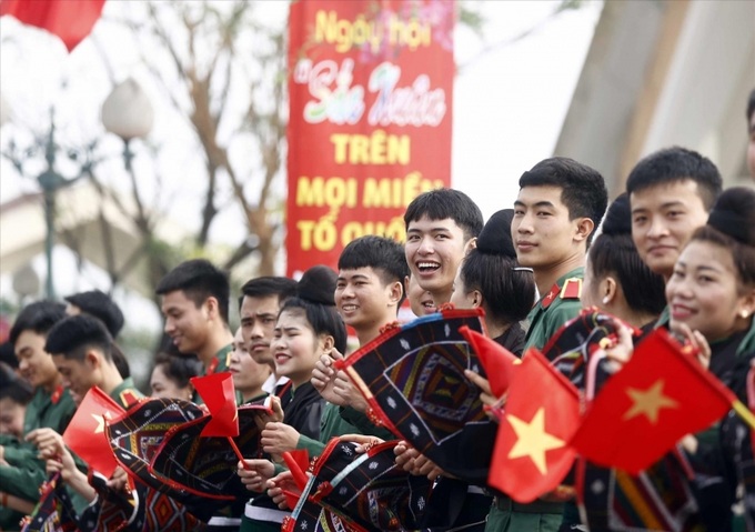 Đồng bào các dân tộc trong Ngày hội Sắc xuân trên mọi miền Tổ quốc” năm 2023.