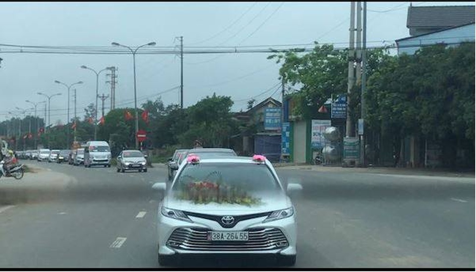 Kỷ luật Phó giám đốc bệnh viện - 1 Kỷ luật Phó giám đốc bệnh viện - 1