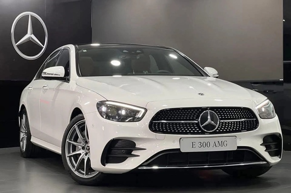 Loạt xe giảm giá mạnh nhất tháng Ngâu, từ vài trăm triệu cho tới cả tỷ đồng - 2 Loạt xe giảm giá mạnh nhất tháng Ngâu, từ vài trăm triệu cho tới cả tỷ đồng - 2