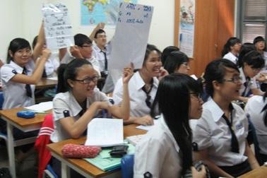 Sẽ có quy định dạy và học bằng tiếng nước ngoài 