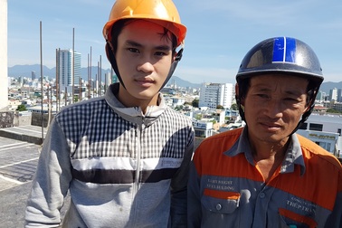 Gian nan ước mơ thành bác sĩ của nam sinh nhà khó