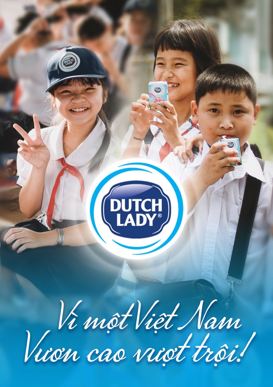 Phát sốt với loạt khoảnh khắc đáng yêu của bé cùng vũ điệu uống sữa - 11 Phát sốt với loạt khoảnh khắc đáng yêu của bé cùng vũ điệu uống sữa - 11