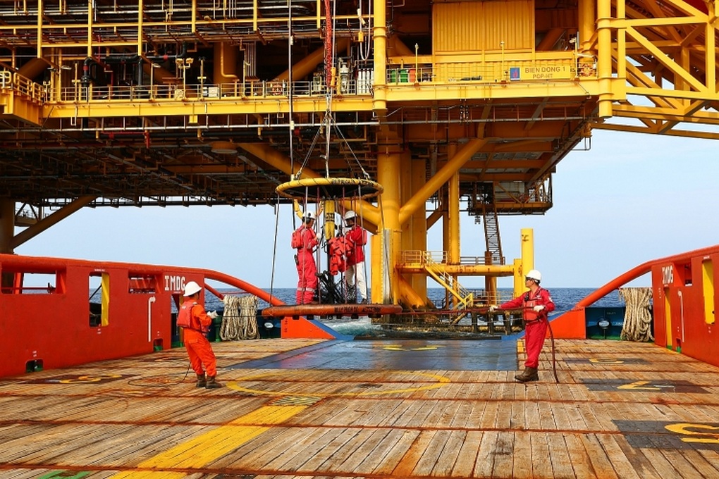 Petrovietnam về đích chỉ tiêu sản lượng khai thác dầu thô sớm 2 tháng - 8 Petrovietnam về đích chỉ tiêu sản lượng khai thác dầu thô sớm 2 tháng - 8