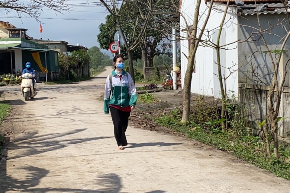 Thương nữ sinh trường chuyên khép dần ước mơ khi bố mẹ đột ngột qua đời - 6 Thương nữ sinh trường chuyên khép dần ước mơ khi bố mẹ đột ngột qua đời - 6
