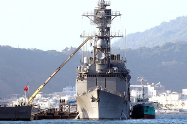 Mỹ bán tàu chiến cho Đài Loan, Trung Quốc đe dọa trừng phạt