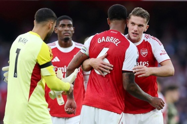 Gyokeres lập cú đúp, Arsenal thắng 5 bàn trước Leeds