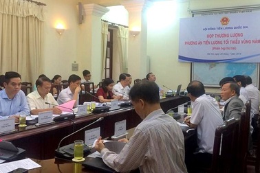 Lương tối thiểu 2019: Tổng LĐLĐ VN băn khoăn về cách tính mức sống tối thiểu