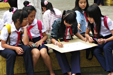 Học cách cùng con vào lớp 6