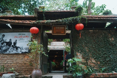 Cà phê nhà sàn - không gian Tây Bắc giữa lòng Hà Nội