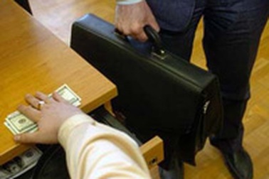 Ông Nguyễn Văn Lâm nhận nhiều phong bì khi đi công tác? 