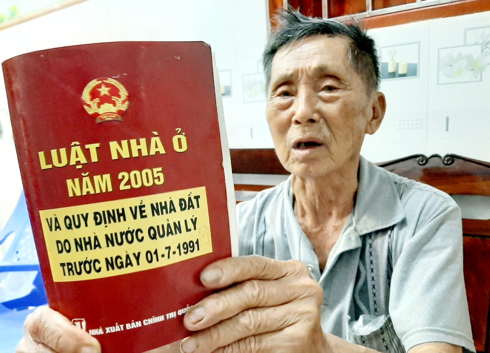 Gian nan tìm công lý của nguyên Chủ tịch huyện kiện Ủy ban tỉnh Sóc Trăng - 3 Gian nan tìm công lý của nguyên Chủ tịch huyện kiện Ủy ban tỉnh Sóc Trăng - 3
