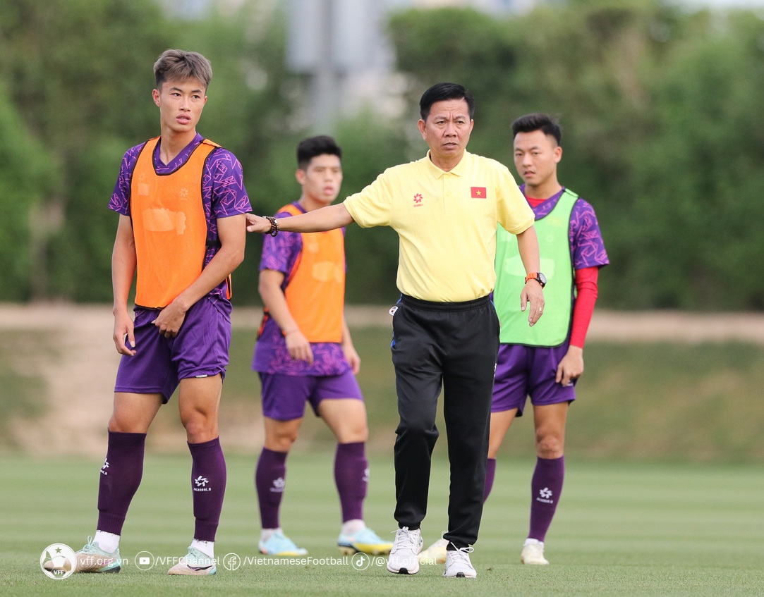 View - Tiền đạo U23 Việt Nam: "Kuwait và Malaysia là đối thủ vừa tầm" | Báo Dân trí