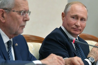 Ông Putin thể hiện khả năng nói tiếng Đức với Tổng thống Áo