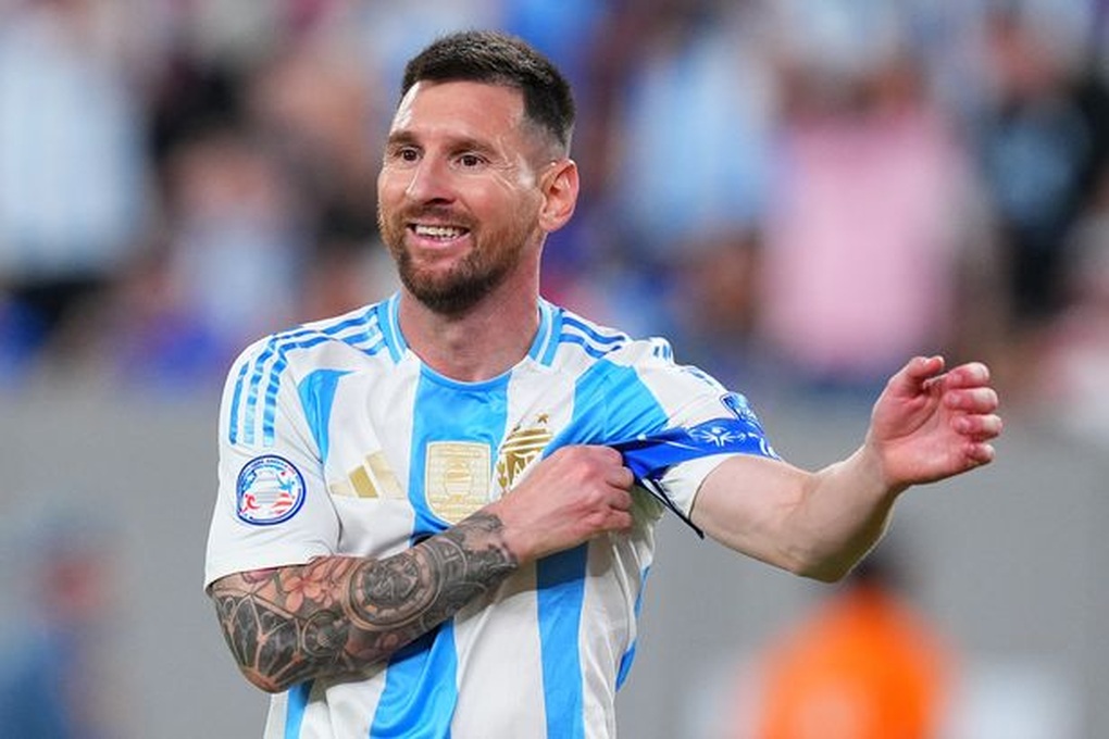 Argentina nhận tin sét đánh từ Lionel Messi - 1