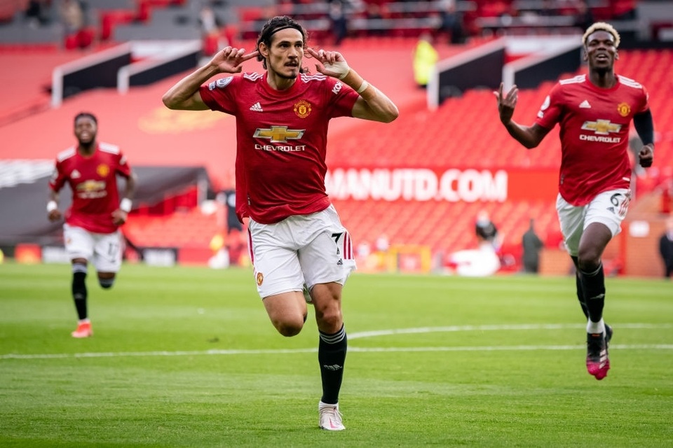 Man Utd 1-1 Fulham: Siêu phẩm 40m của Cavani - 4 Man Utd 1-1 Fulham: Siêu phẩm 40m của Cavani - 4
